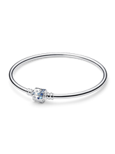 FINAL SALE - Sparkling Barrel Clasp Bangle