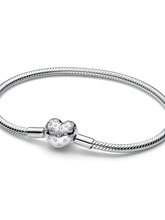 Pandora Sterling Silver Lab-grown Diamond Heart Clasp Snake Chain Bracelet