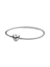 Pandora Moments Heart Clasp Bangle
