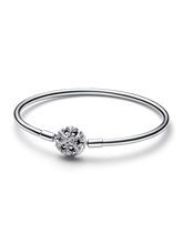 FINAL SALE - Pandora Moments Sparkling Snowflake Clasp Bangle